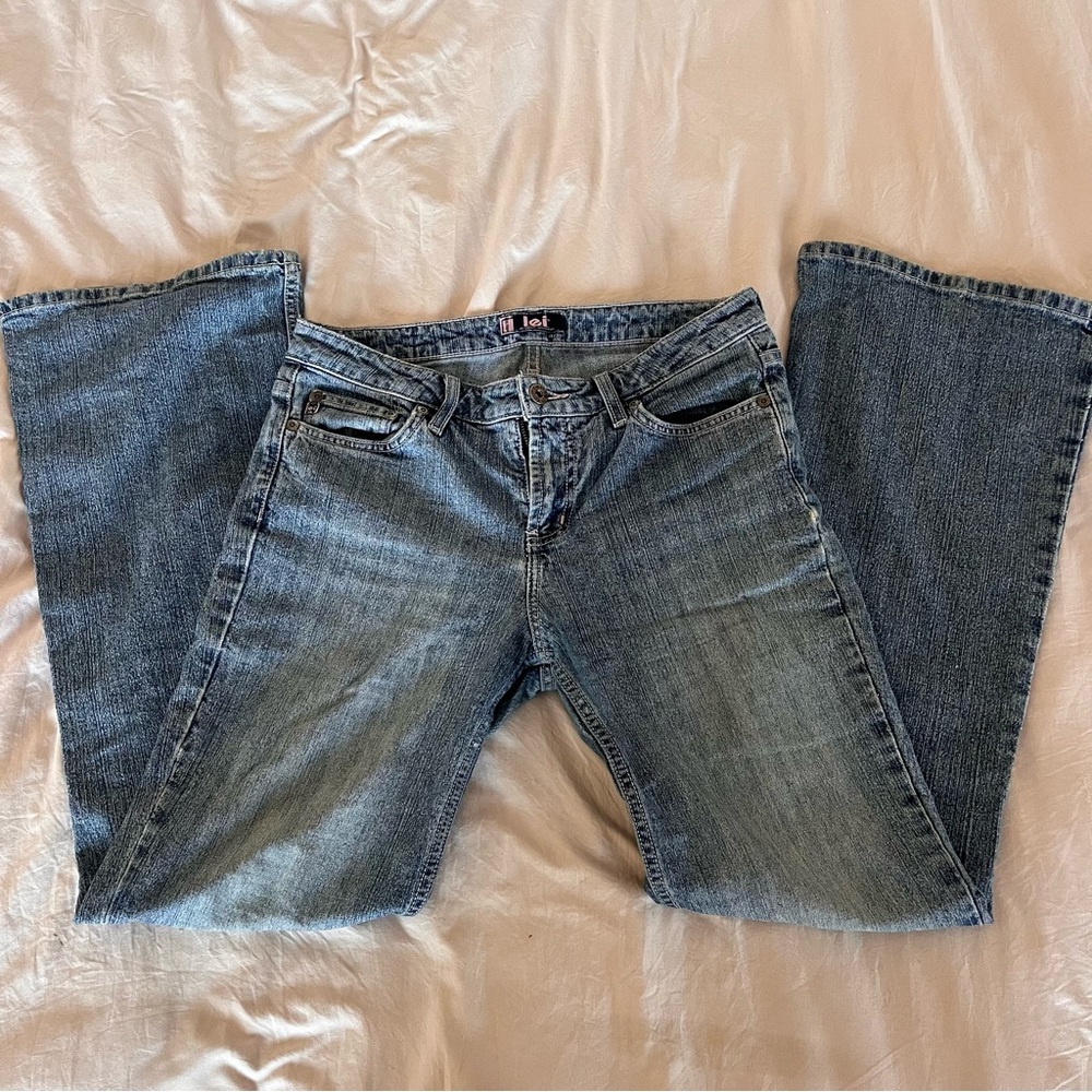 Lei Low Rise Straight Leg Jeans